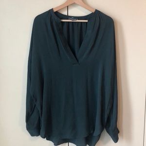 Flowy, silk Vince blouse